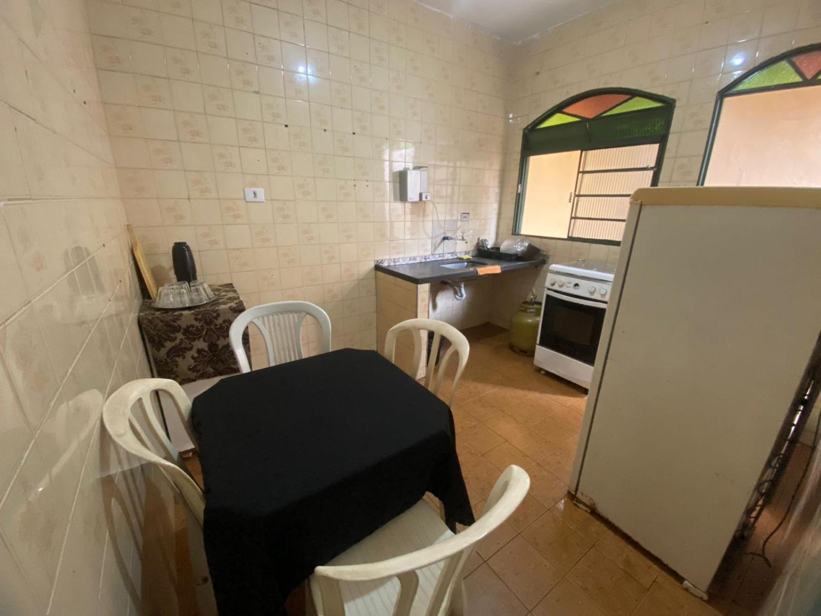 Casas De Temporadas - Hotel Recanto Do Sossego Uberlândia Pokoj fotografie